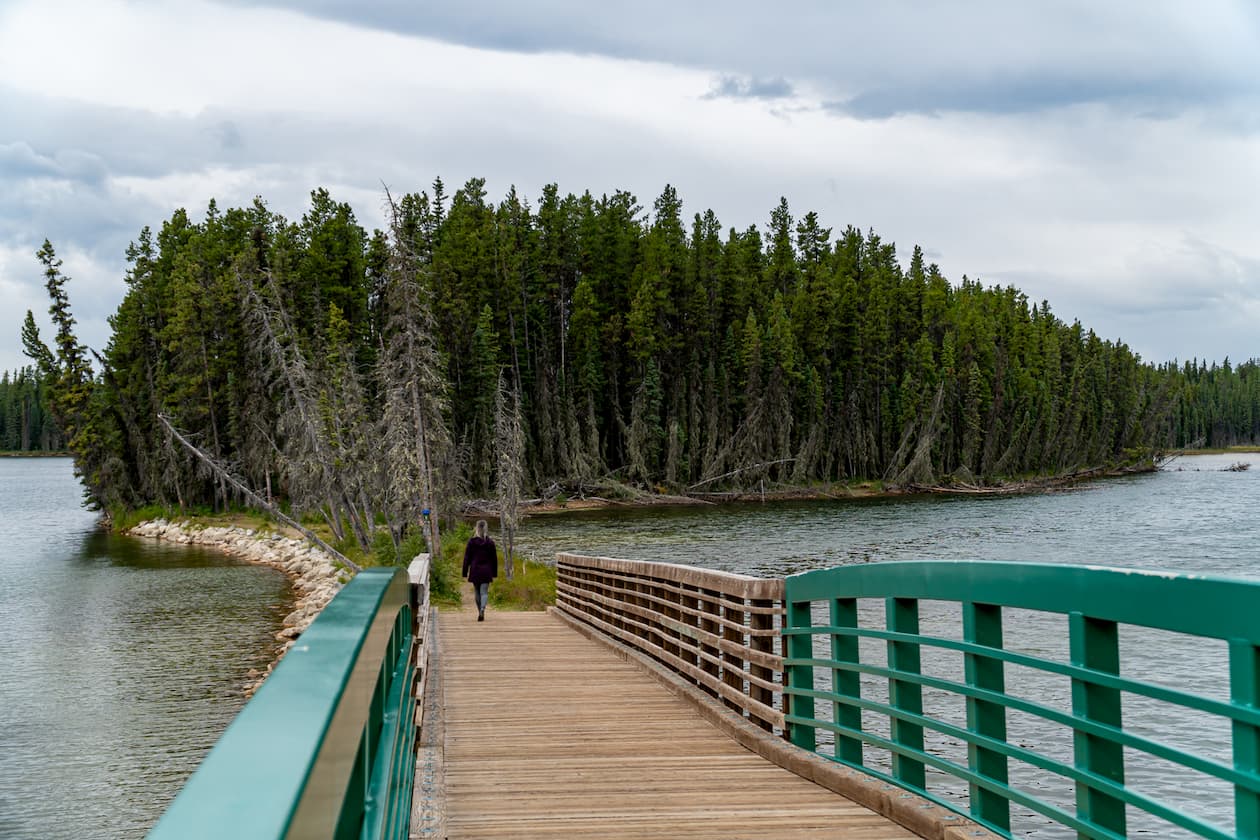 Grande Cache Vast Wilderness, Magnificent Peaks and Mighty Rivers